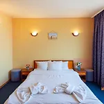 Hotel Family Jemelly 2*