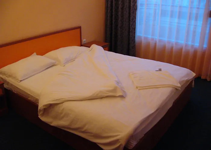 Family Jemelly Hotel